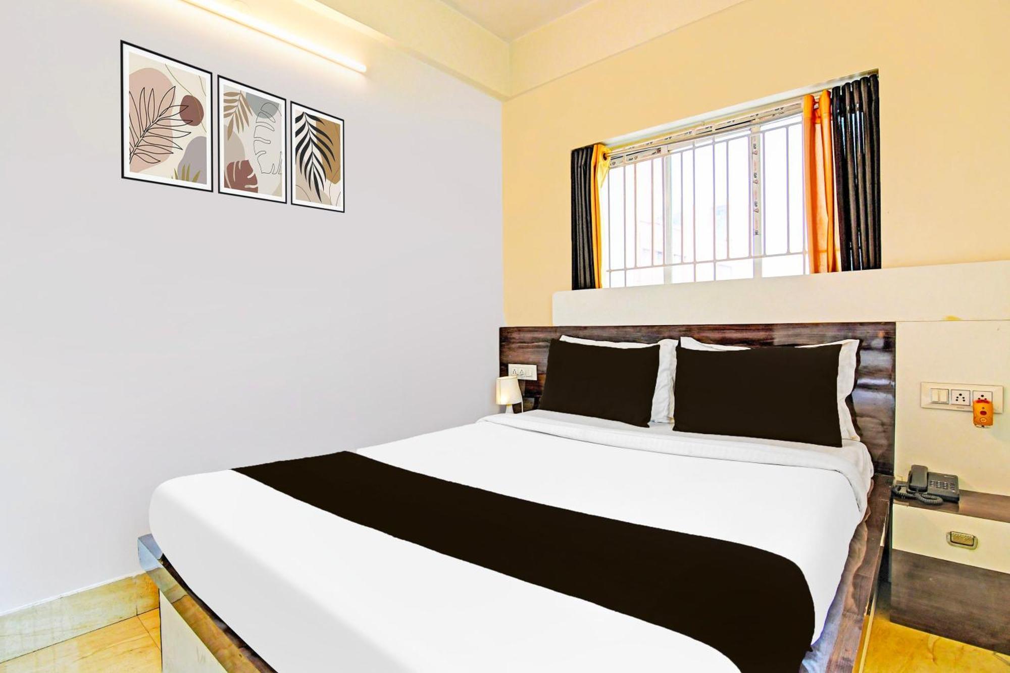 Super Hotel O Ruby Near Acropolis Mall Calcutta Exteriör bild